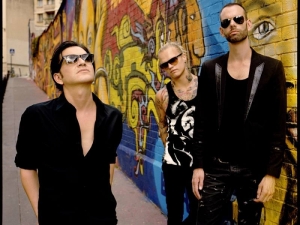 placebo_2012_-_looking_up_res_1