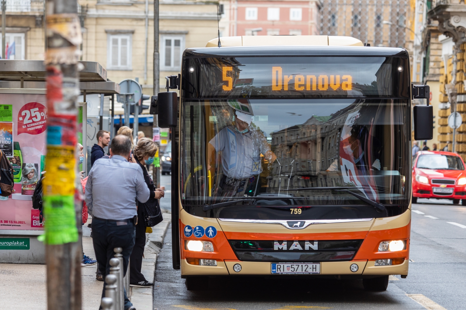 Autotrolej Mijenja Vozne Redove Na Gradskim I Prigradskim Linijama ...