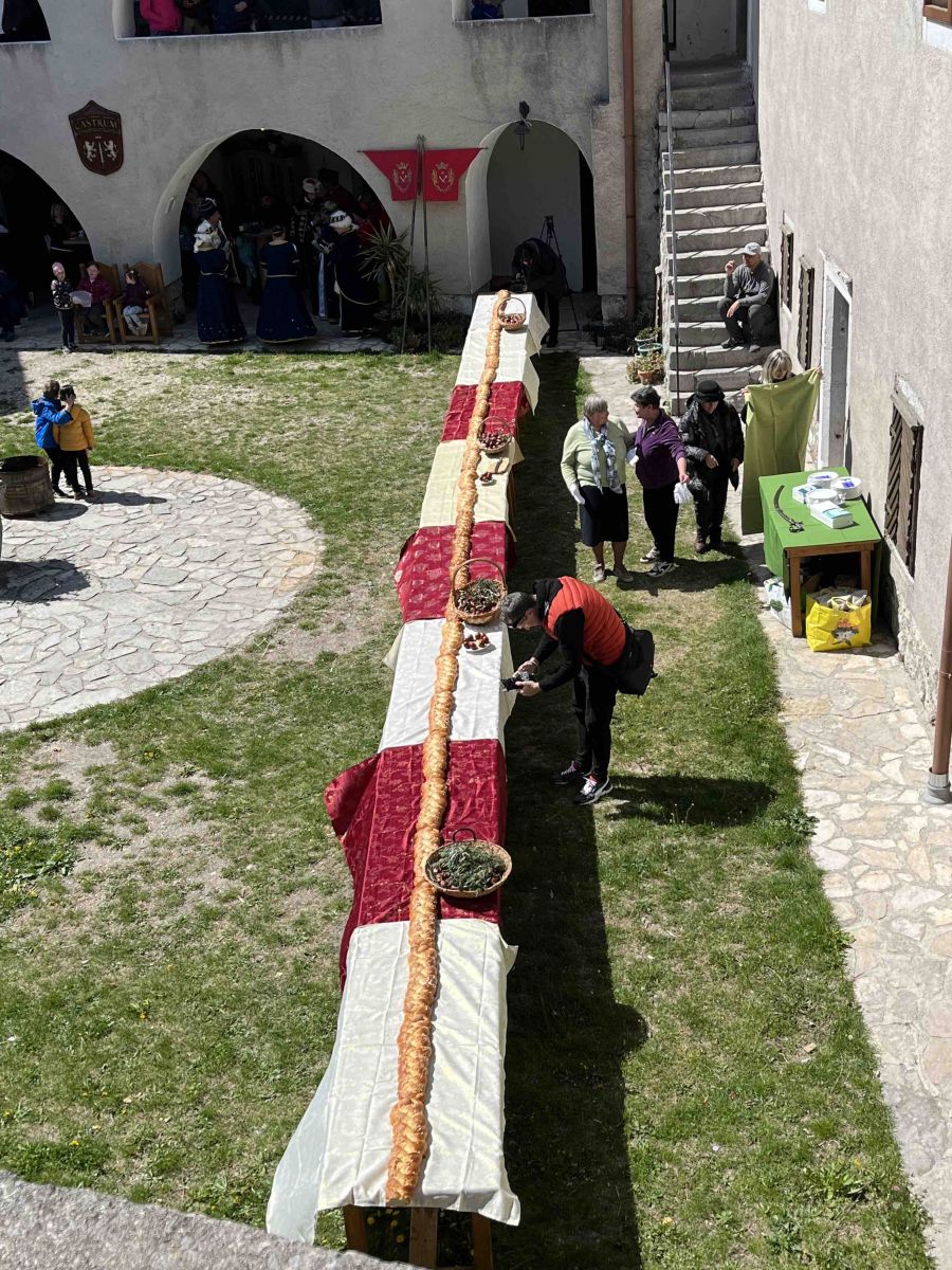 FRANKOPANSKI USKRS U KAŠTELU 6