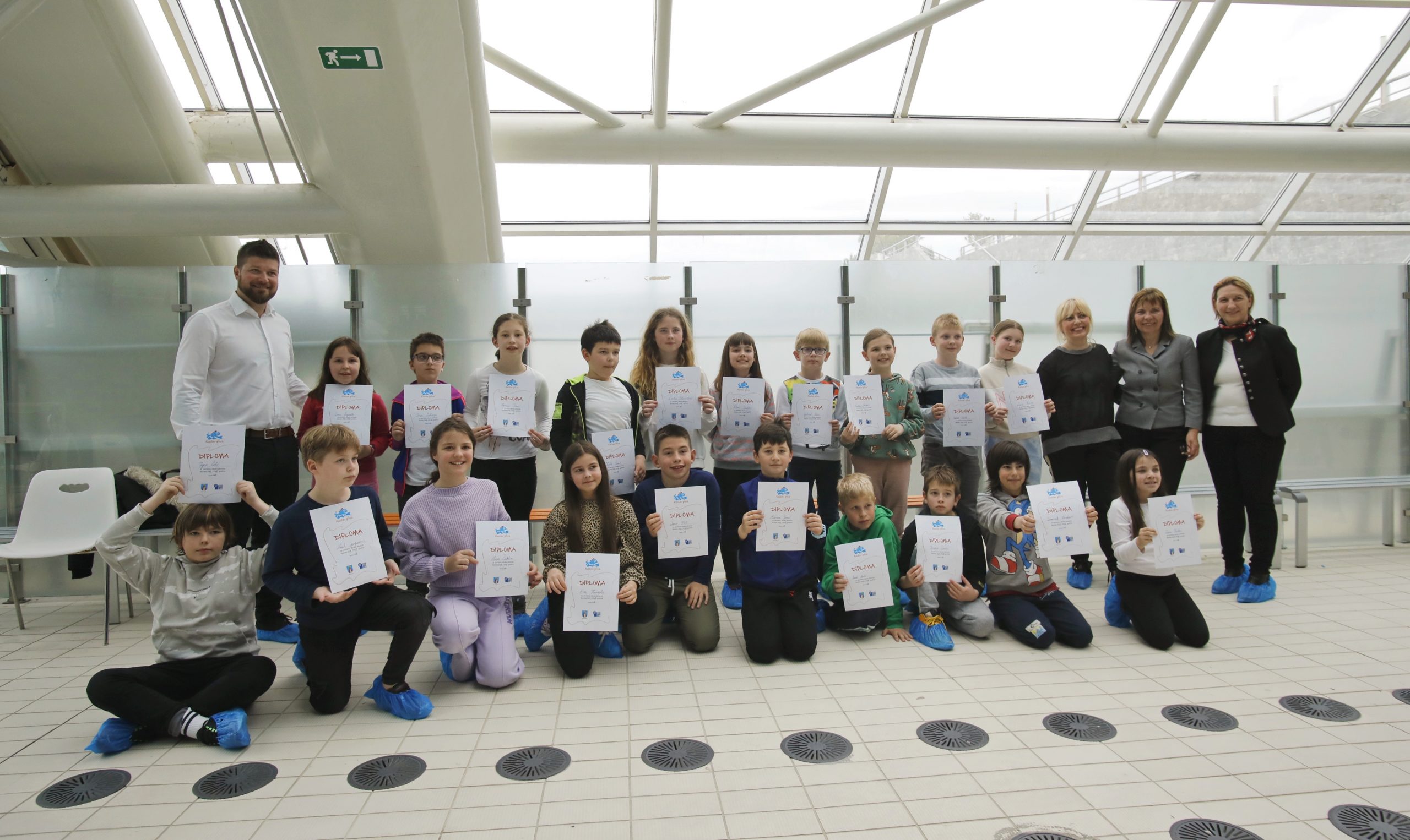 kastav pliva bazeni kantrida djeca plivanje kastav pliva bazeni kantrida djeca plivanje