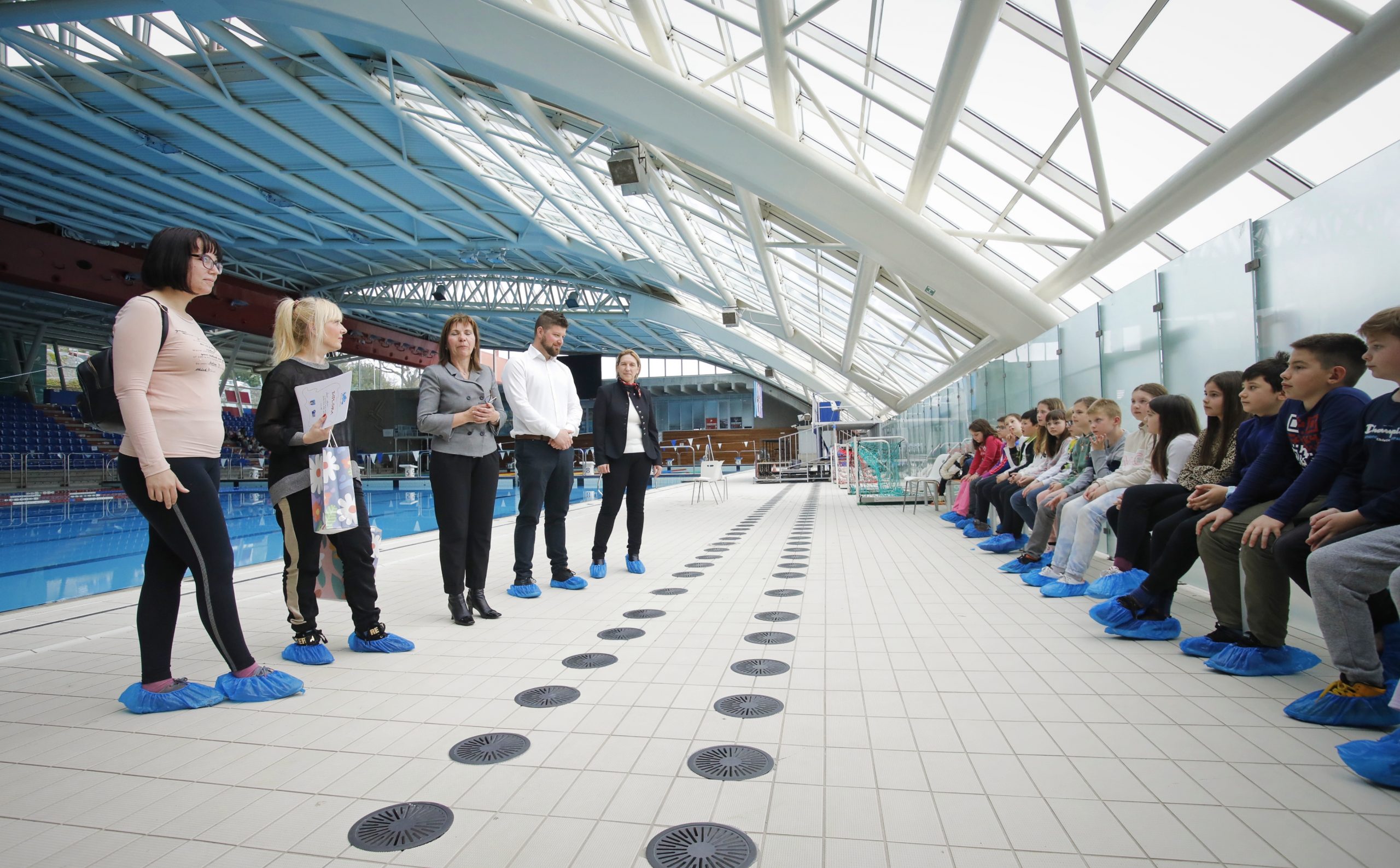 kastav pliva bazeni kantrida djeca plivanje kastav pliva bazeni kantrida djeca plivanje