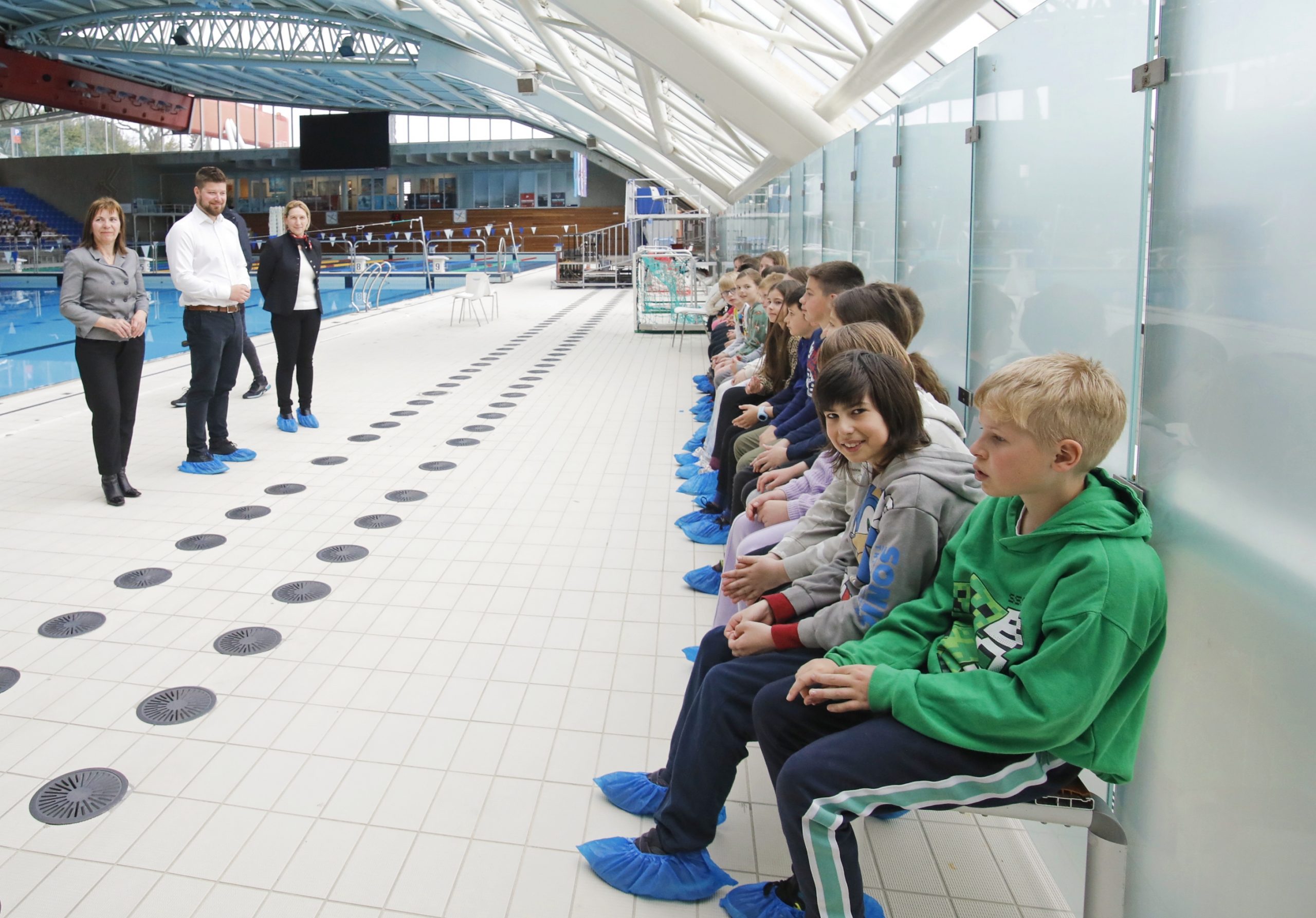 kastav pliva bazeni kantrida djeca plivanje kastav pliva bazeni kantrida djeca plivanje