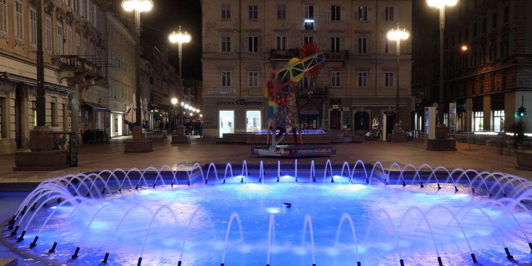 Riječke znamenitosti u plavom povodom Svjetskog dana svjesnosti o autizmu Riječke znamenitosti u plavom povodom Svjetskog dana svjesnosti o autizmu