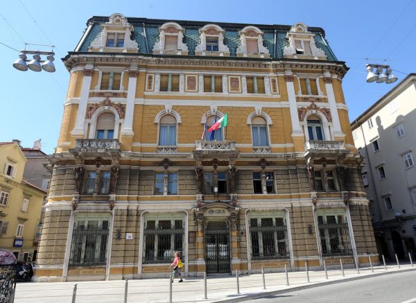 Rijeka: Pala?a Modello