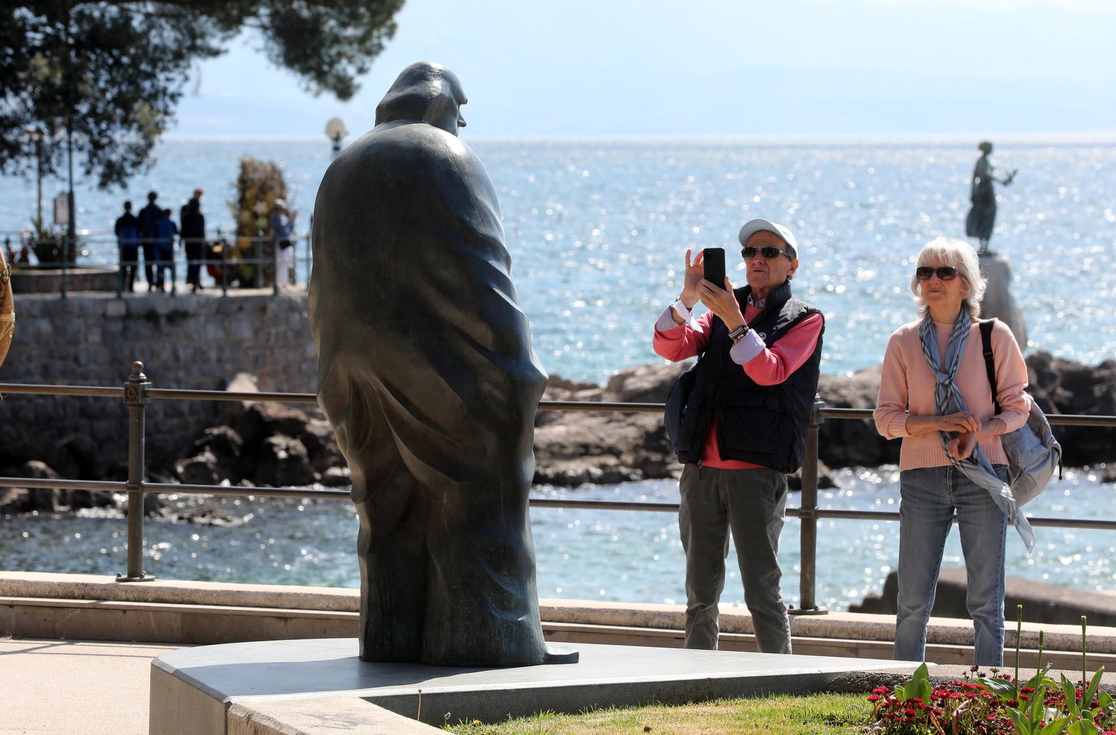 Opatija: Stigli brojni turisti za uskrsne blagdane Opatija: Stigli brojni turisti za uskrsne blagdane