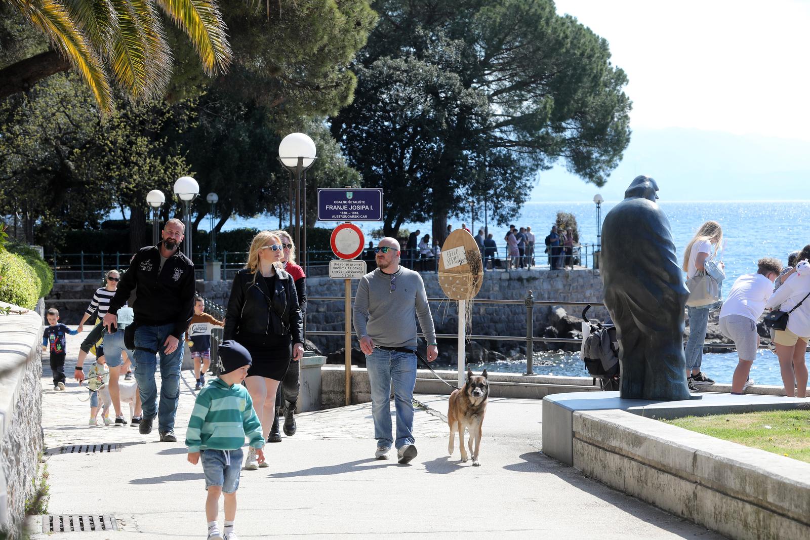 Opatija: Stigli brojni turisti za uskrsne blagdane Opatija: Stigli brojni turisti za uskrsne blagdane