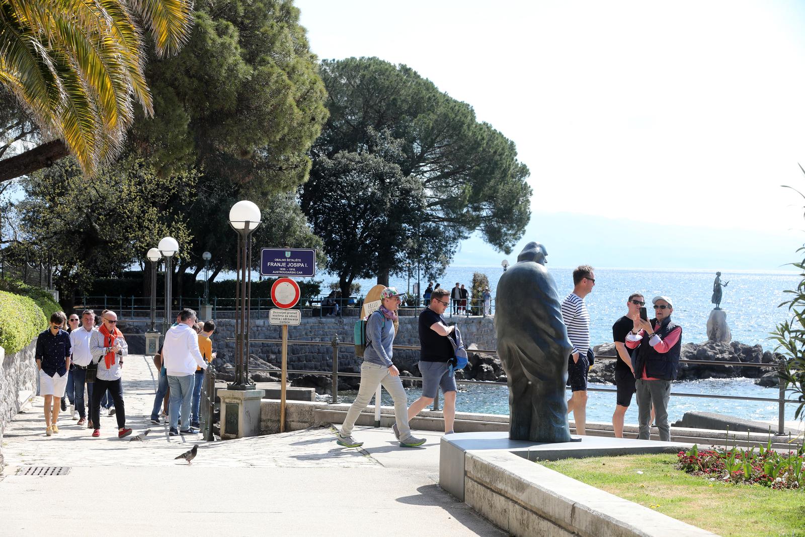 Opatija: Stigli brojni turisti za uskrsne blagdane Opatija: Stigli brojni turisti za uskrsne blagdane