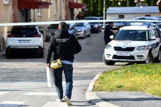 Policijski očevid u Ivancu gdje je pronađeno žensko i muško tijelo