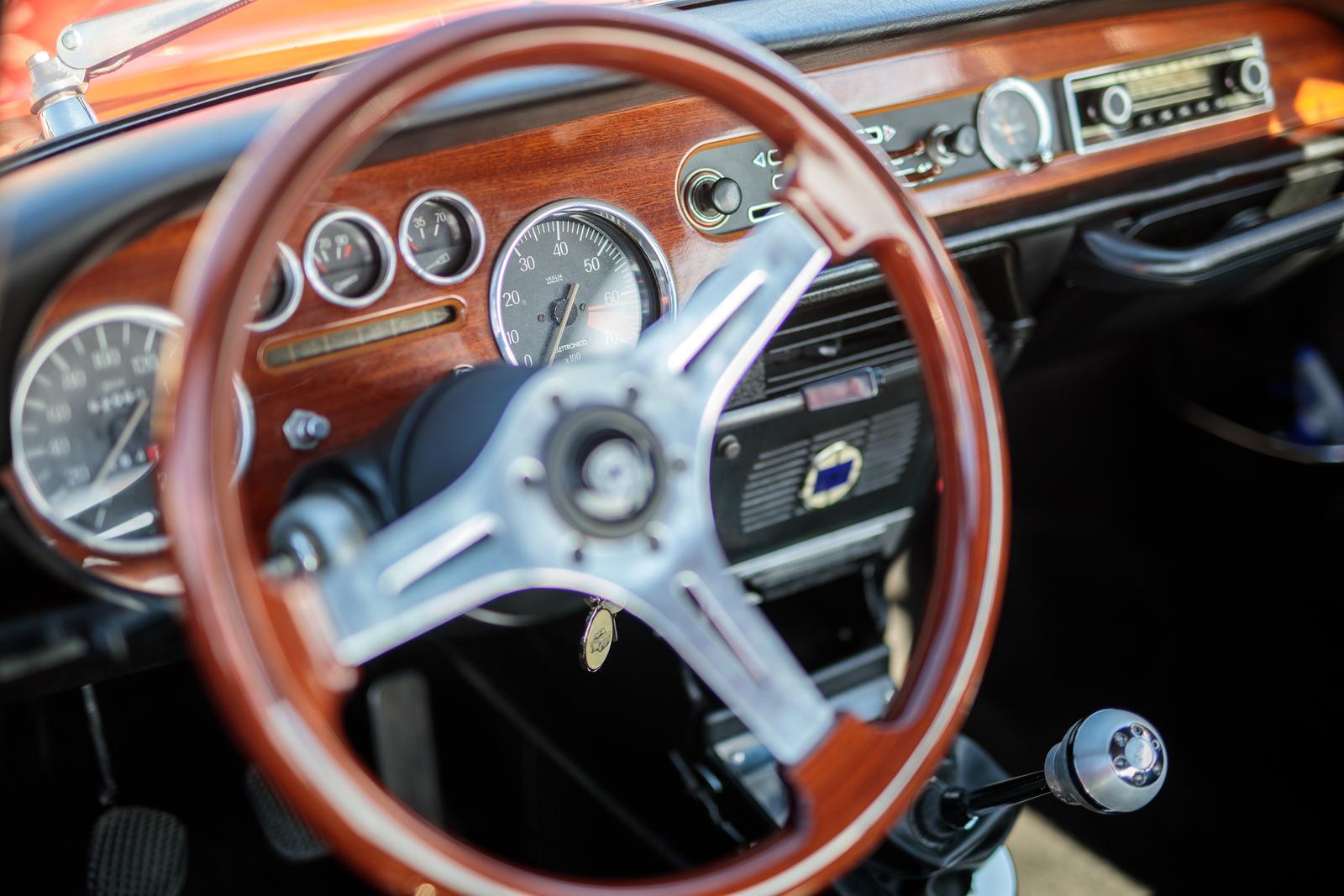 Opatija: Izložba Oldtimer automobila na Slatini Opatija: Izložba Oldtimer automobila na Slatini