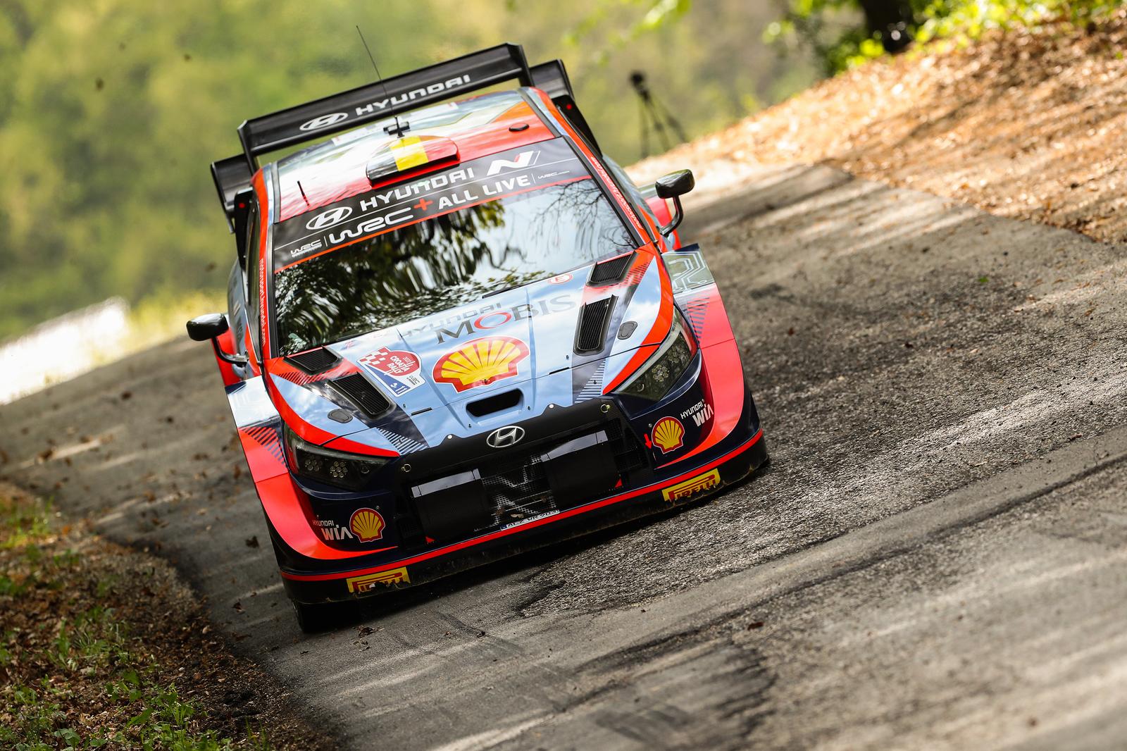 Krenula spektakularna utrka WRC Croatia Rally Krenula spektakularna utrka WRC Croatia Rally