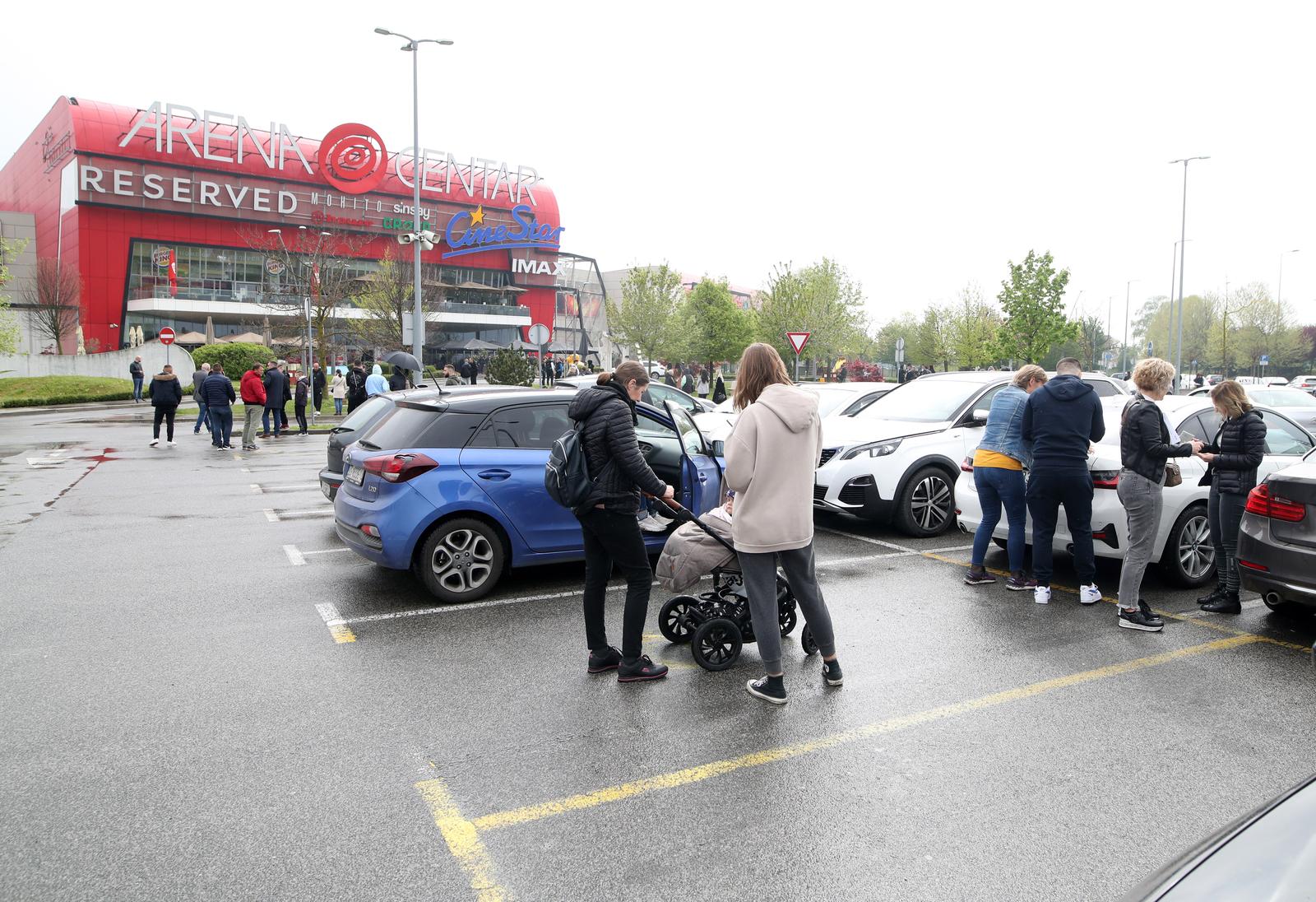 Zbog dojave o bombi evakuiran Arena centar