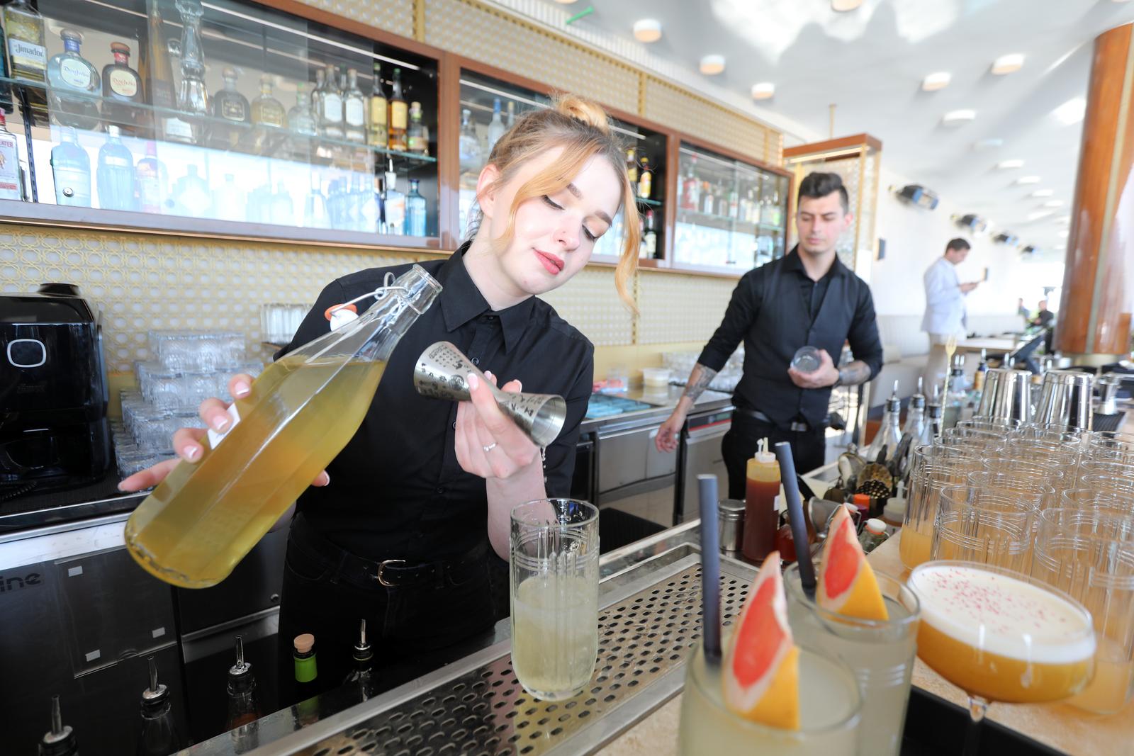 Rijeka: Predstavljen novi Nebo Lounge Bar Rijeka: Predstavljen novi Nebo Lounge Bar