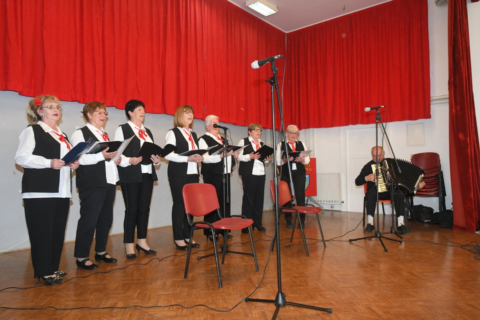 VISKOVO DAN OPCINE (21) VISKOVO DAN OPCINE (21)