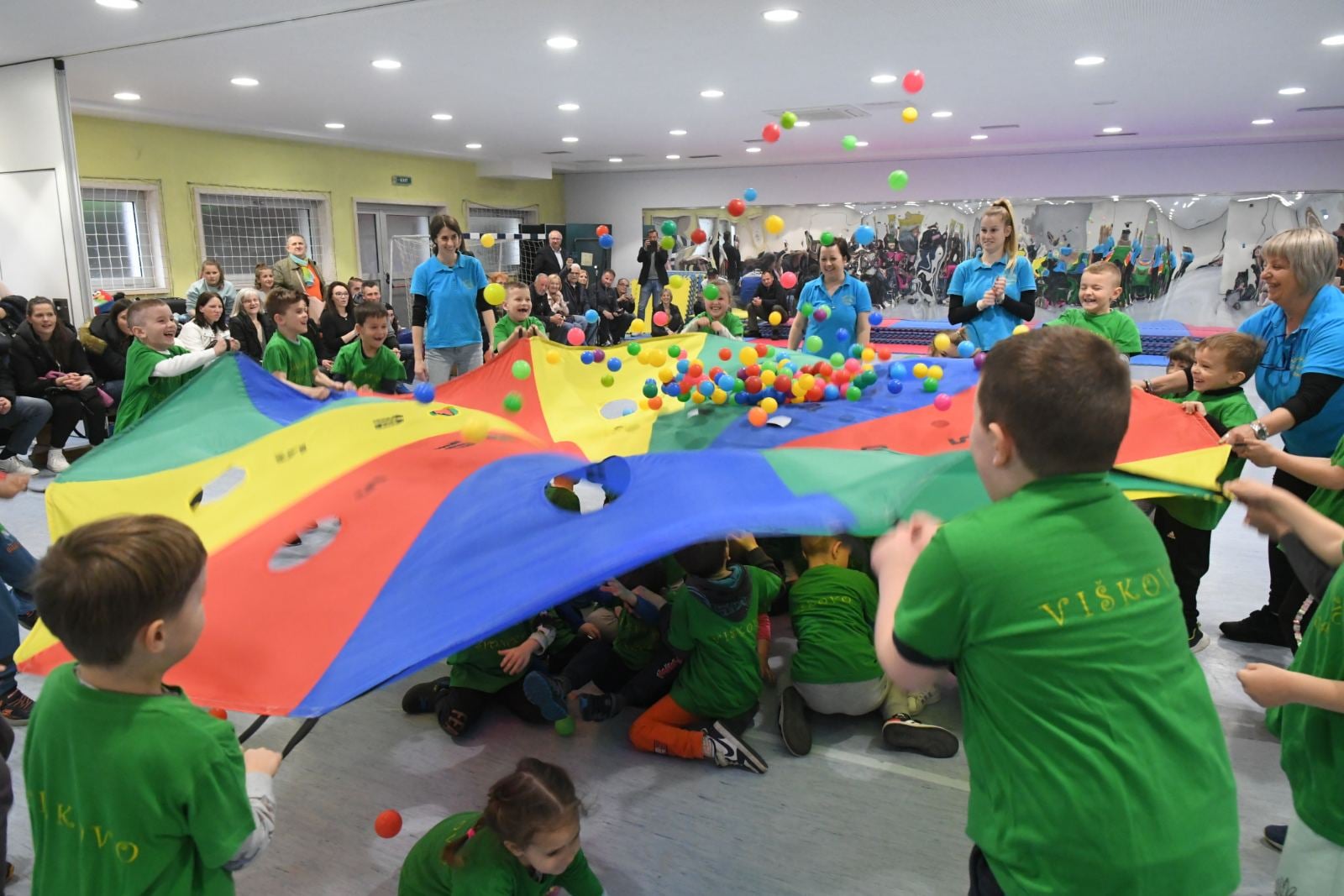 VISKOVO DAN OPCINE (25) VISKOVO DAN OPCINE (25)