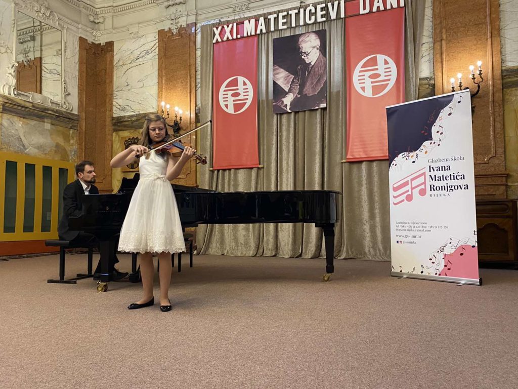 monografija glazbena skola ivan matetic ronjgov (3) monografija glazbena skola ivan matetic ronjgov (3)