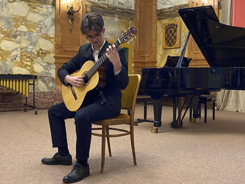 monografija glazbena skola ivan matetic ronjgov (6) monografija glazbena skola ivan matetic ronjgov (6)