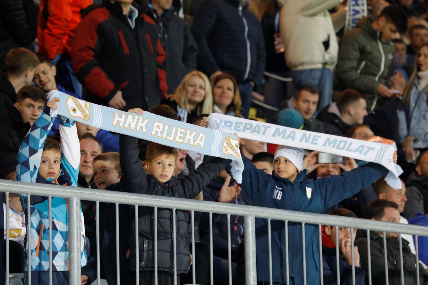 rijeka dinamo navijači 100422 111 rijeka dinamo navijači 100422 111