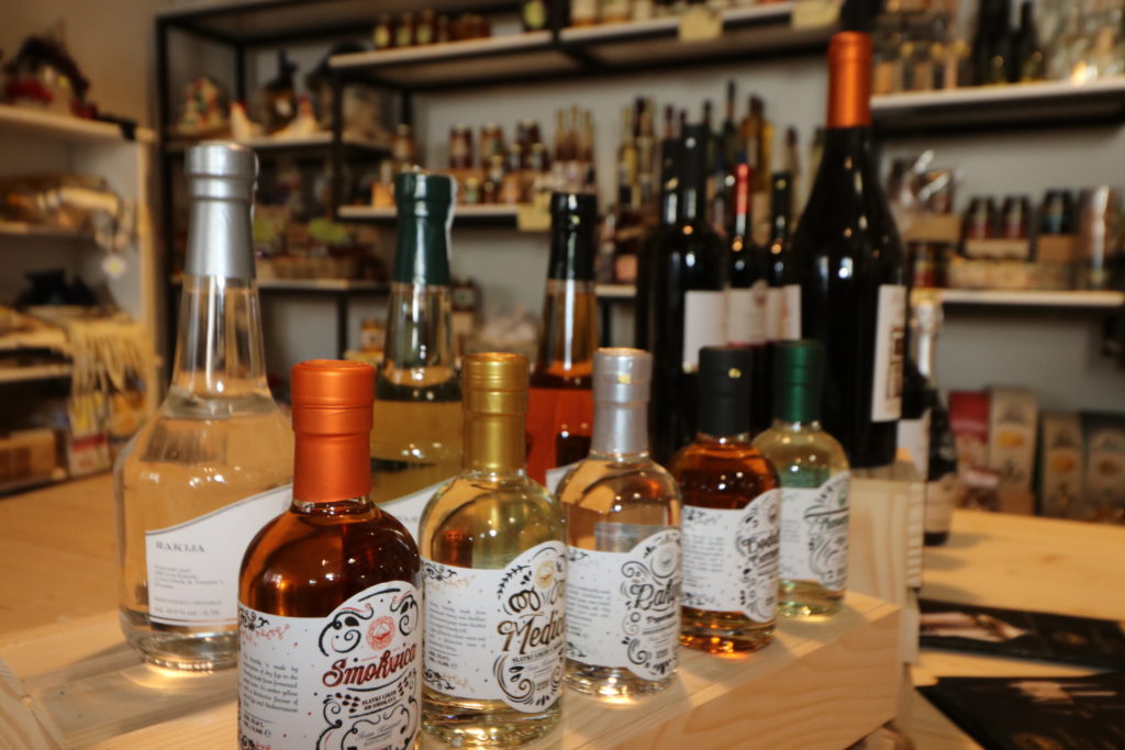 KASETICA pgz promocija kuca vina katunar (3) KASETICA pgz promocija kuca vina katunar (3)