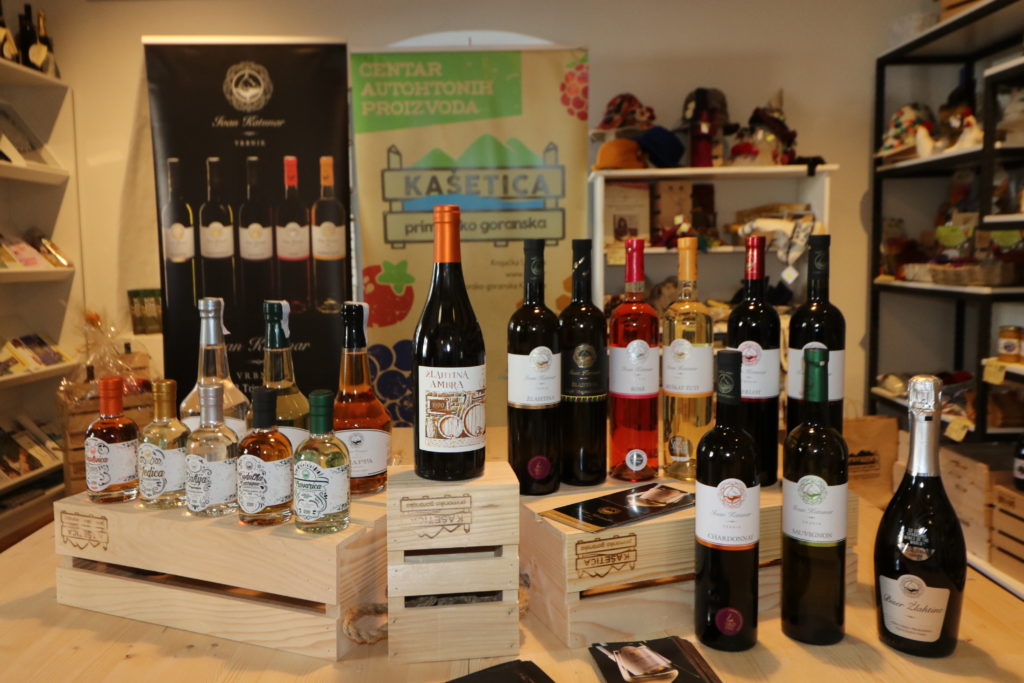 KASETICA pgz promocija kuca vina katunar (4) KASETICA pgz promocija kuca vina katunar (4)