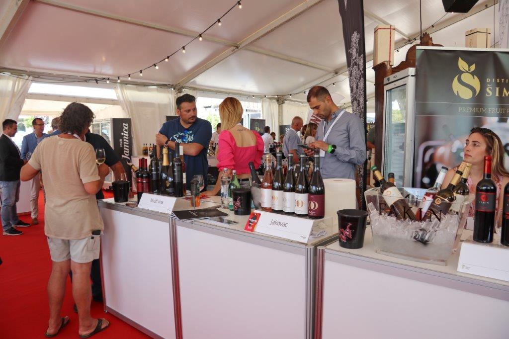 Međunarodni-eno-gastro-festival-WineRi-7 Međunarodni-eno-gastro-festival-WineRi-7