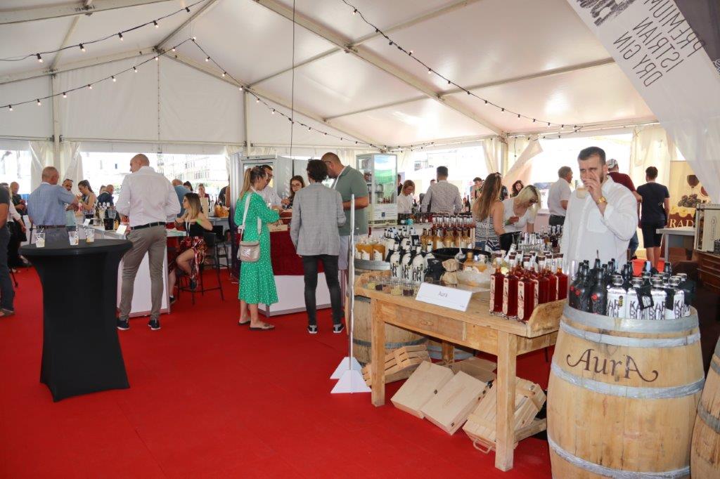 Međunarodni-eno-gastro-festival-WineRi-8 Međunarodni-eno-gastro-festival-WineRi-8