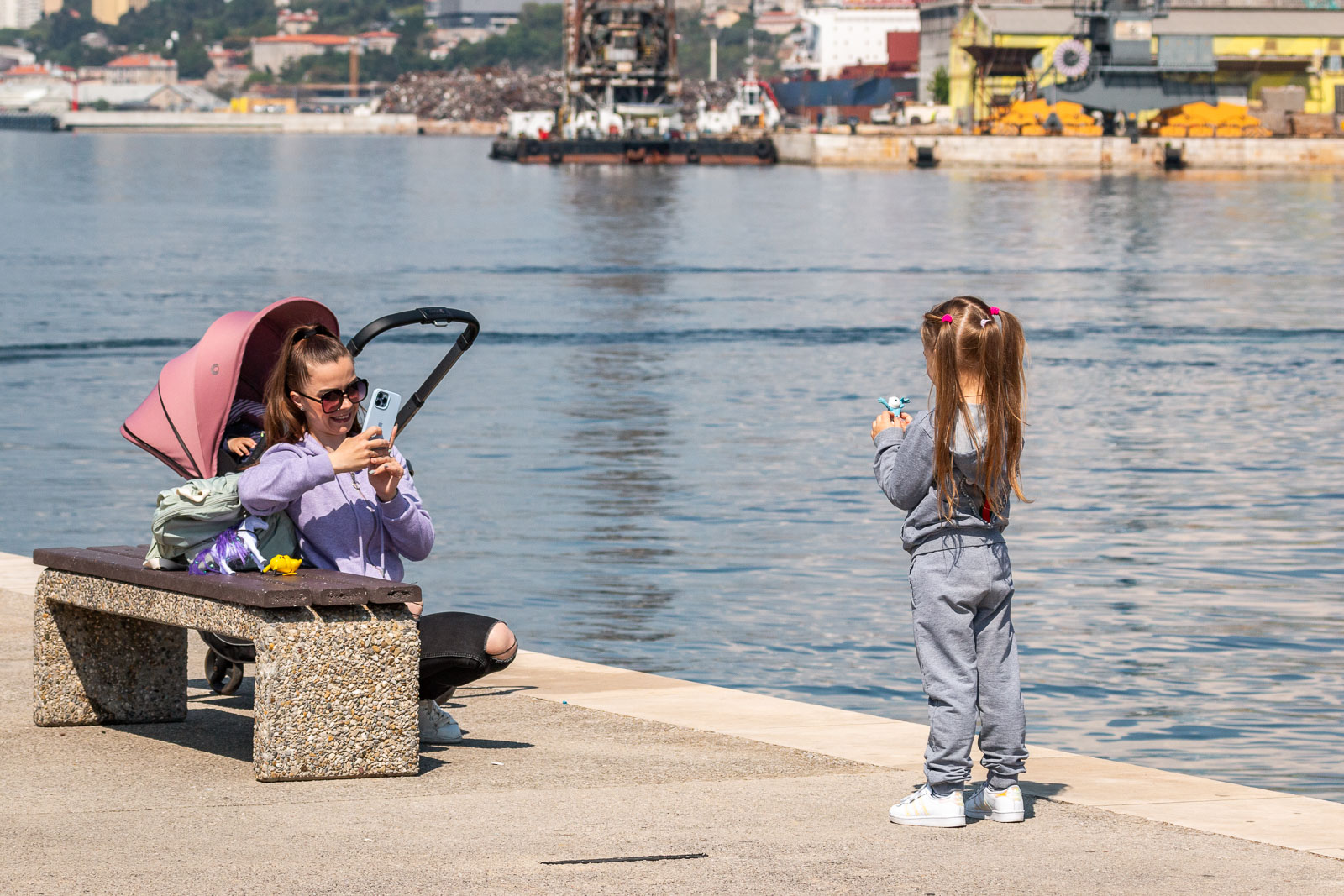 Molo longo dijete -18 Molo longo dijete -18