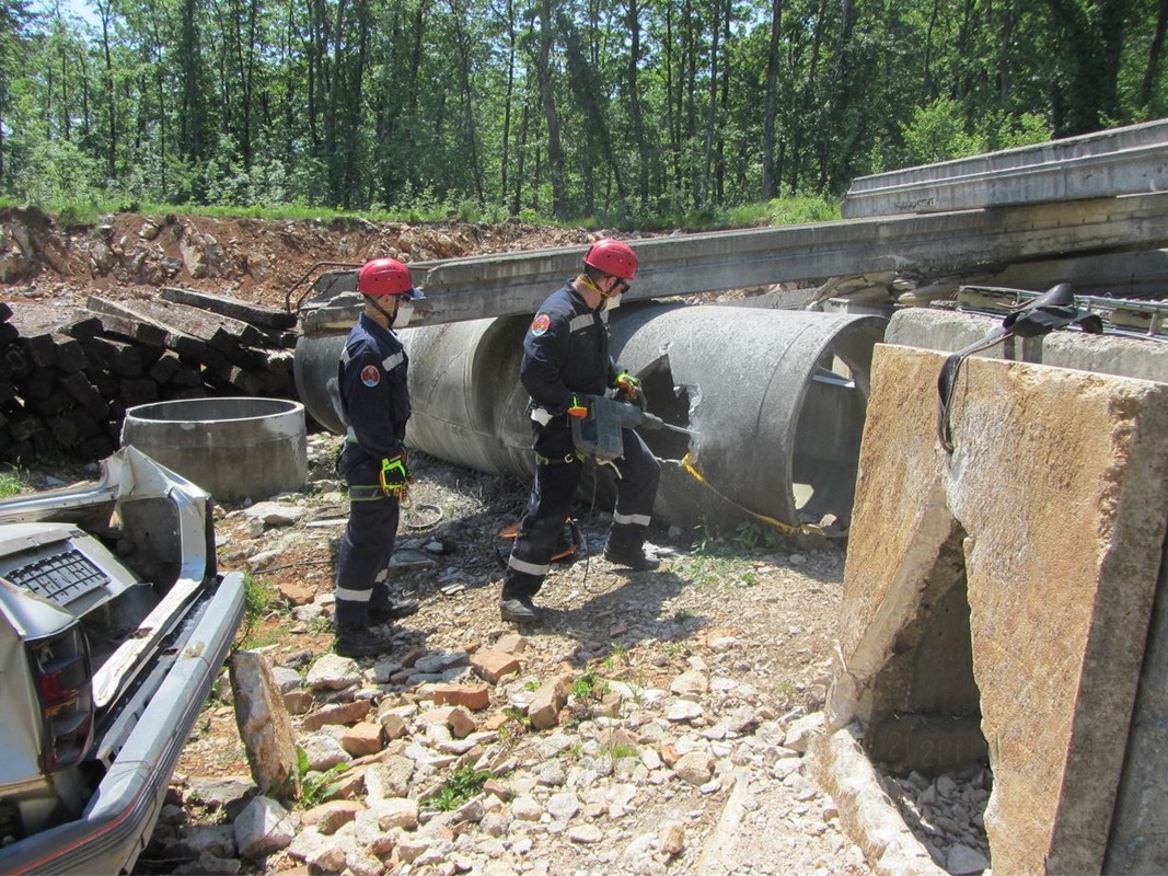 Osposobljavanje-i-uvježbavanje-pripadnika-civilne-zaštite-Grada-Rijeke-1