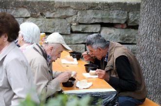 Tradicionalna proslava Praznika rada u organizaciji županijskog SDP-a ove godine održana je u Trsatu