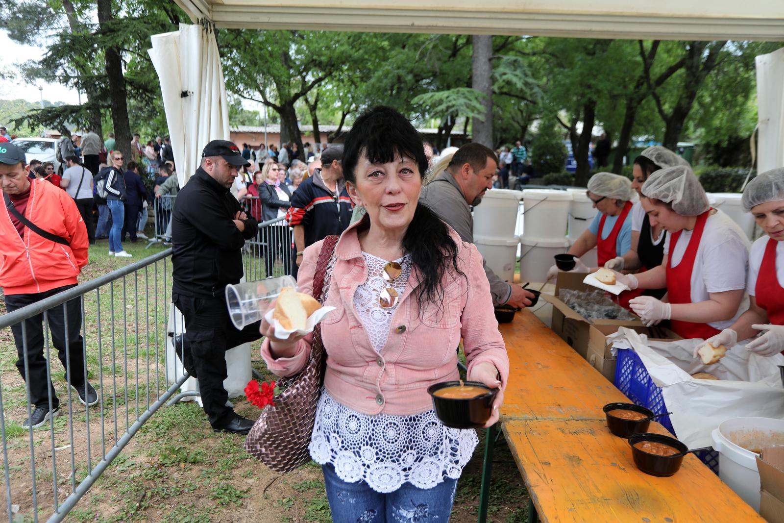 Tradicionalna proslava Praznika rada u organizaciji županijskog SDP-a ove godine održana je u Trsatu Tradicionalna proslava Praznika rada u organizaciji županijskog SDP-a ove godine održana je u Trsatu