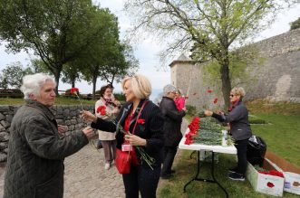 Tradicionalna proslava Praznika rada u organizaciji županijskog SDP-a ove godine održana je u Trsatu