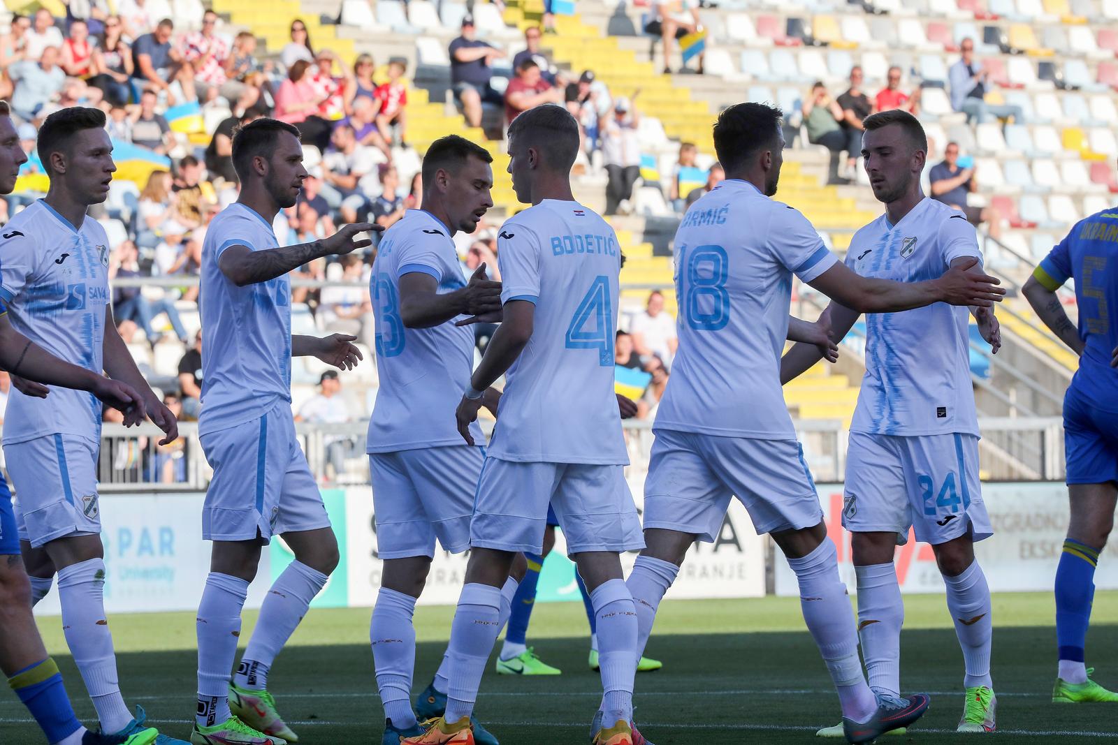 Humanitarna utakmica između Rijeke i reprezentacije Ukrajine Humanitarna utakmica između Rijeke i reprezentacije Ukrajine