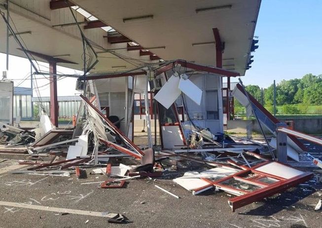 granični prijelaz mađarska kućice 12