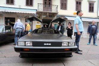 26. međunarodni susret Oldtimer Auto Rally Rijeka 2022. startao je ne Korzu