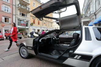 26. međunarodni susret Oldtimer Auto Rally Rijeka 2022. startao je ne Korzu