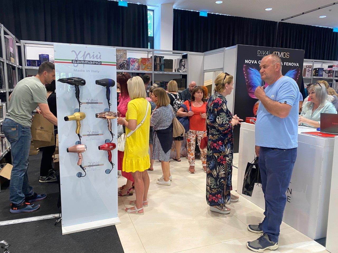 opatija hairstyle festival kosa (7) opatija hairstyle festival kosa (7)