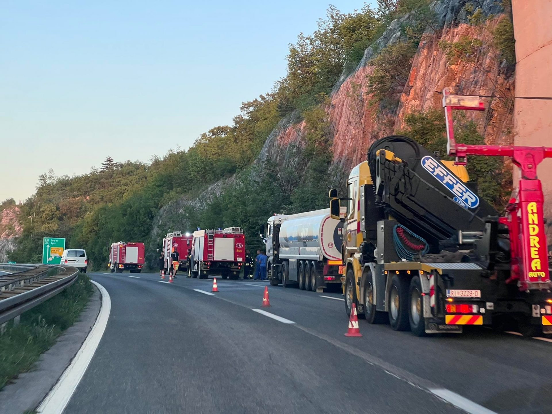 svilno vatrogasci tegljač 12 svilno vatrogasci tegljač 12