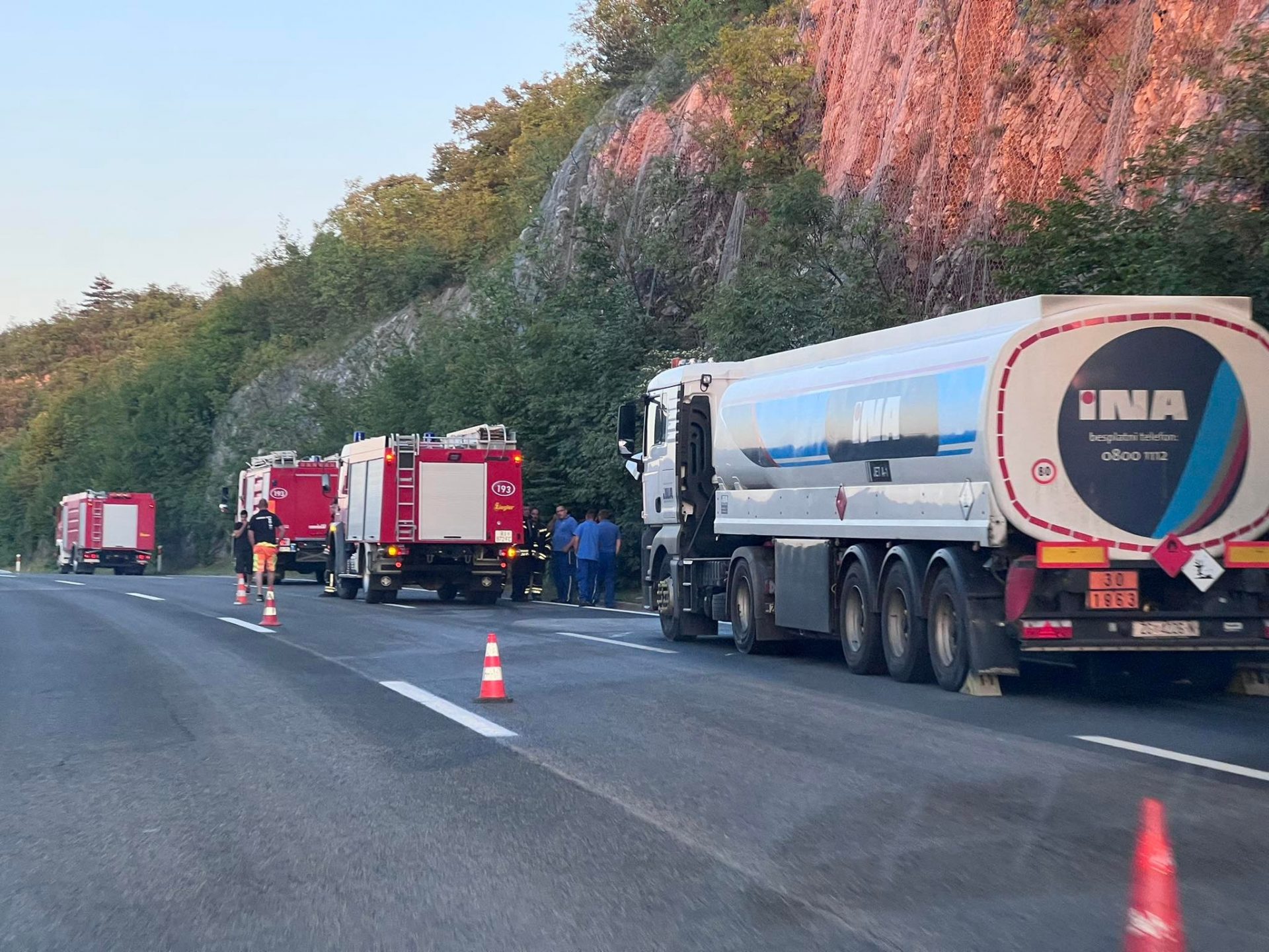 svilno vatrogasci tegljač 13 svilno vatrogasci tegljač 13