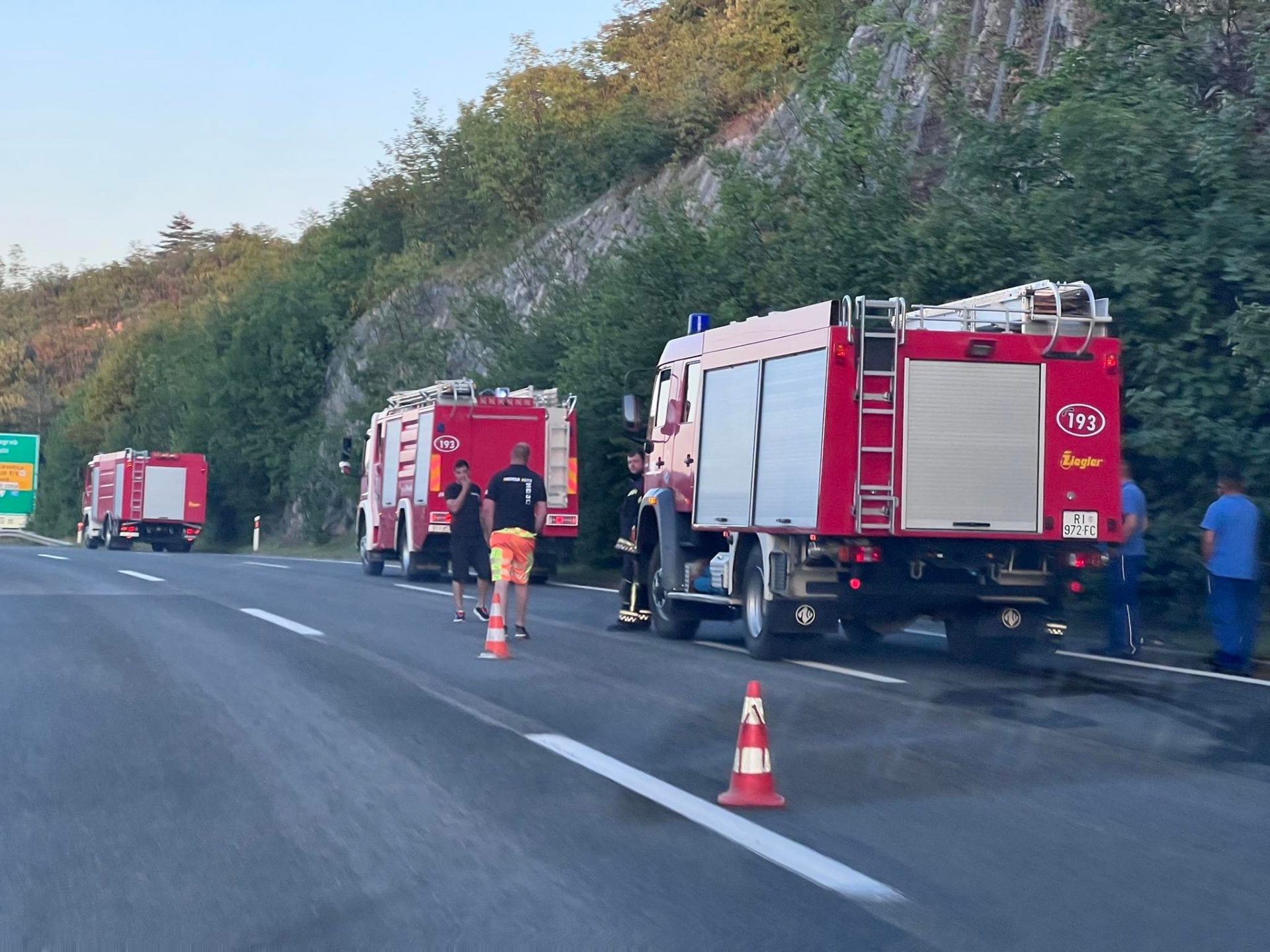 svilno vatrogasci tegljač 15 svilno vatrogasci tegljač 15