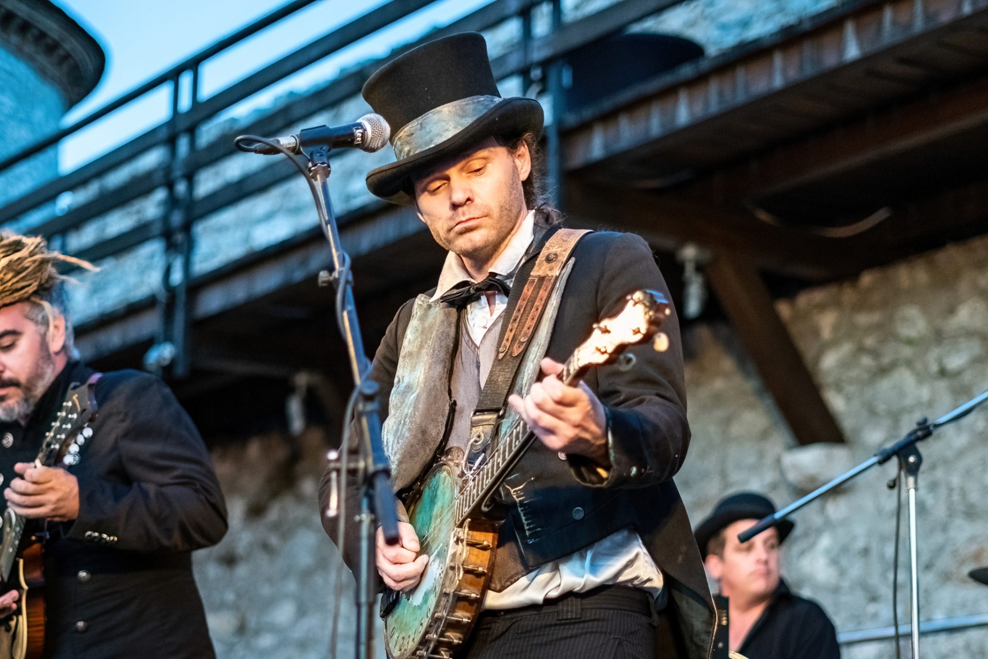 2022_06_29-21_08_20-00038_ILCE-7M3-severe-noise 2022_06_29-21_08_20-00038_ILCE-7M3-severe-noise