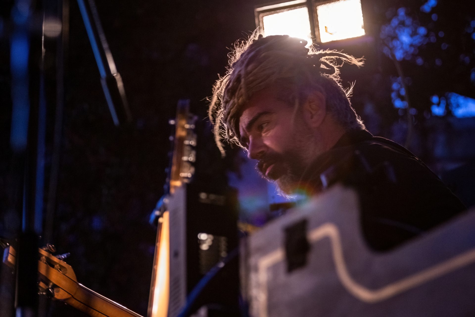 2022_06_29-21_19_49-2410_Canon EOS 6D-severe-noise 2022_06_29-21_19_49-2410_Canon EOS 6D-severe-noise