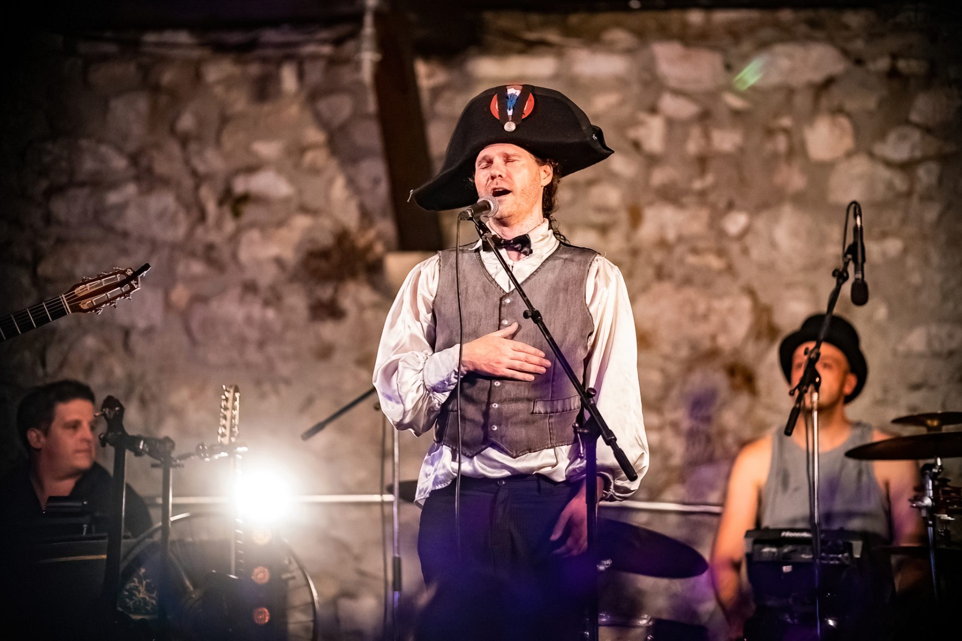 2022_06_29-21_57_27-00107_ILCE-7M3-severe-noise 2022_06_29-21_57_27-00107_ILCE-7M3-severe-noise