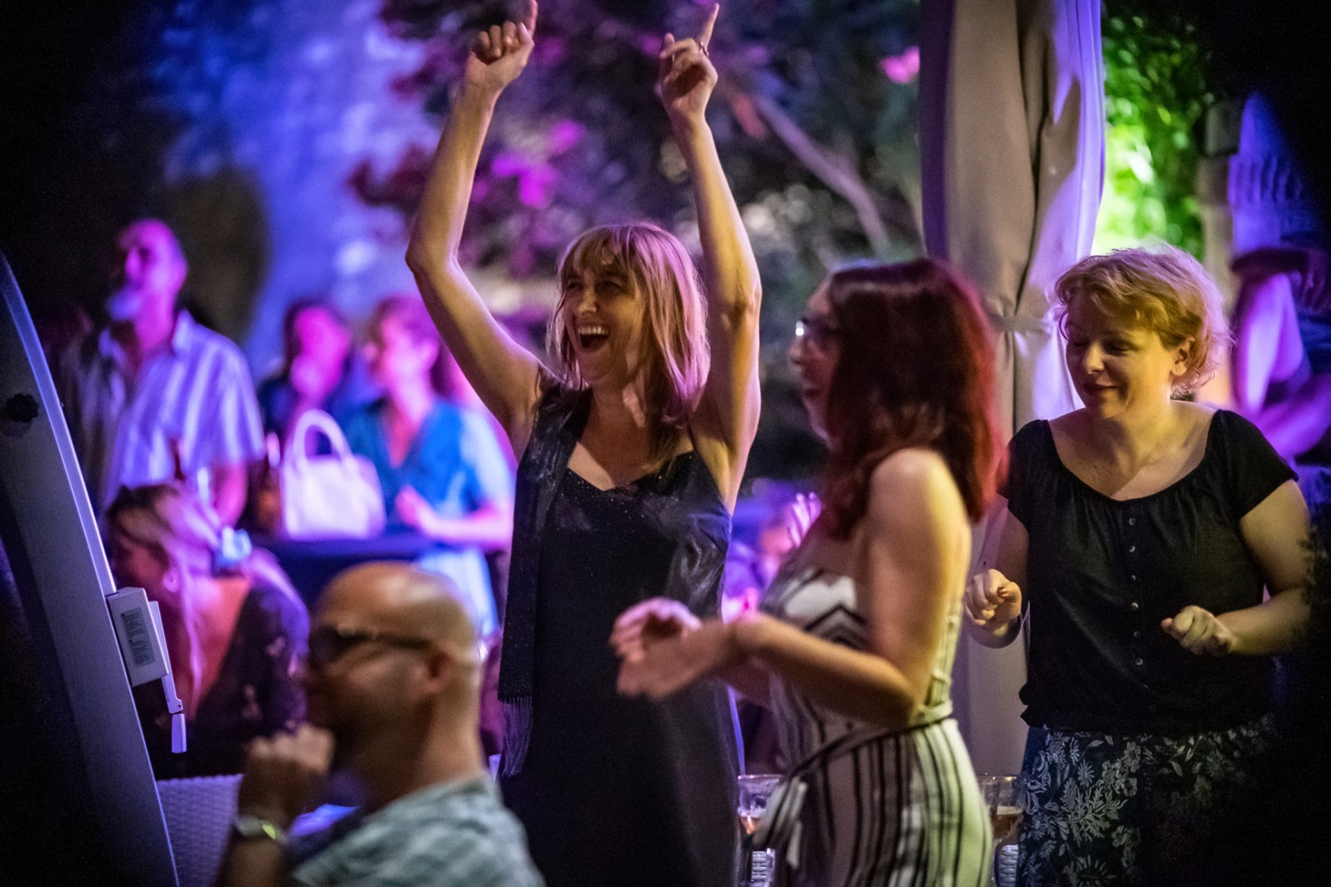 2022_06_29-22_01_12-00134_ILCE-7M3-severe-noise 2022_06_29-22_01_12-00134_ILCE-7M3-severe-noise