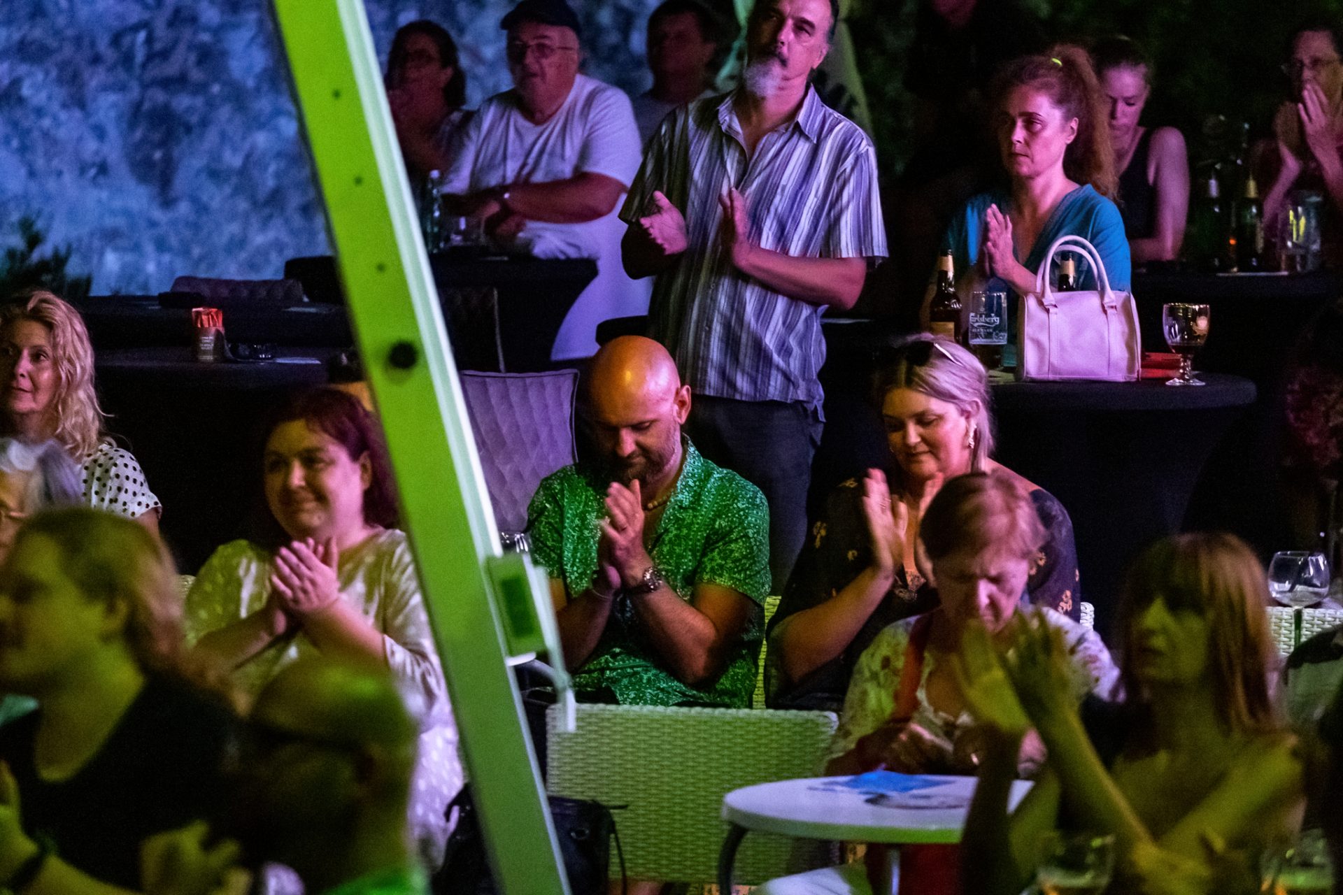 2022_06_29-22_18_42-2413_Canon EOS 6D-severe-noise 2022_06_29-22_18_42-2413_Canon EOS 6D-severe-noise