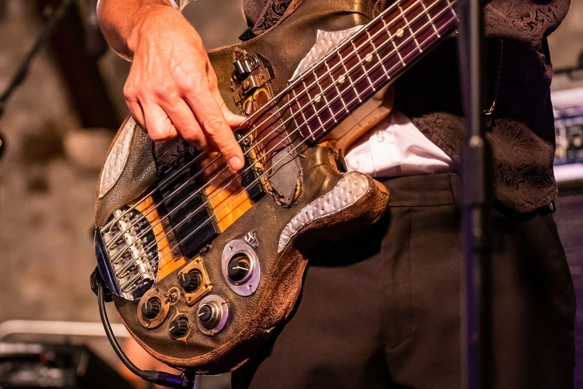 2022_06_29-22_21_30-2441_Canon EOS 6D-severe-noise 2022_06_29-22_21_30-2441_Canon EOS 6D-severe-noise