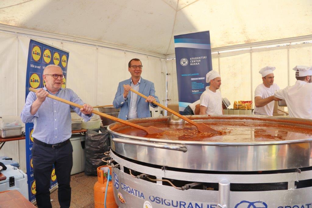 Gastrofešta-povodom-Dana-grada-Rijeke-i-dana-sv.-Vida-3 Gastrofešta-povodom-Dana-grada-Rijeke-i-dana-sv.-Vida-3