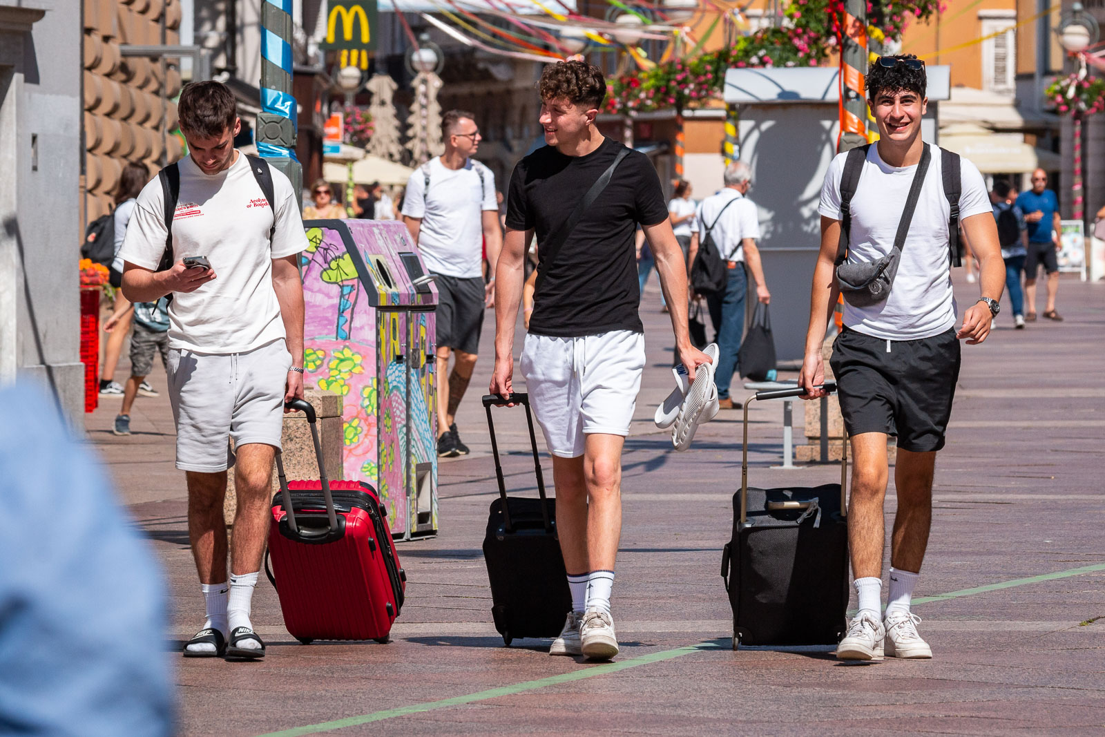 Klikom 11.6 (15) Klikom 11.6 (15)