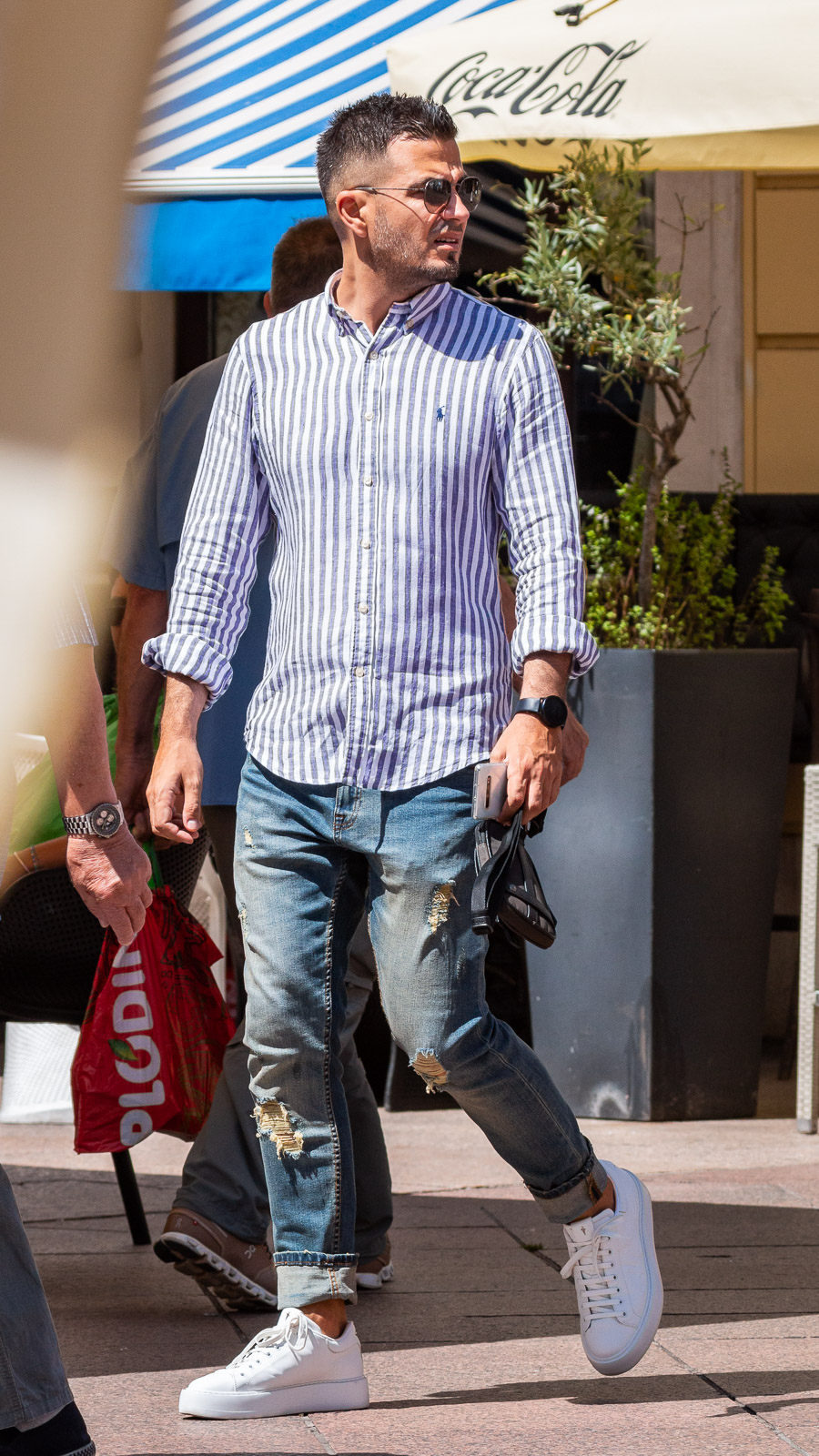 Klikom 11.6.-27 Klikom 11.6.-27