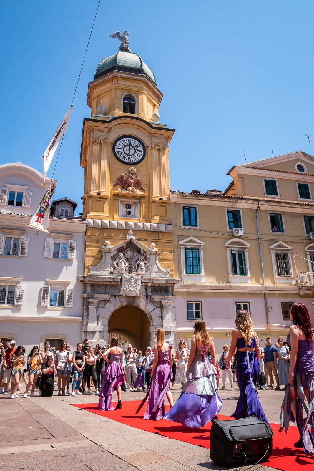 Modna revija učenika Trgovačke i tekstilne škole Rijeka-15 Modna revija učenika Trgovačke i tekstilne škole Rijeka-15