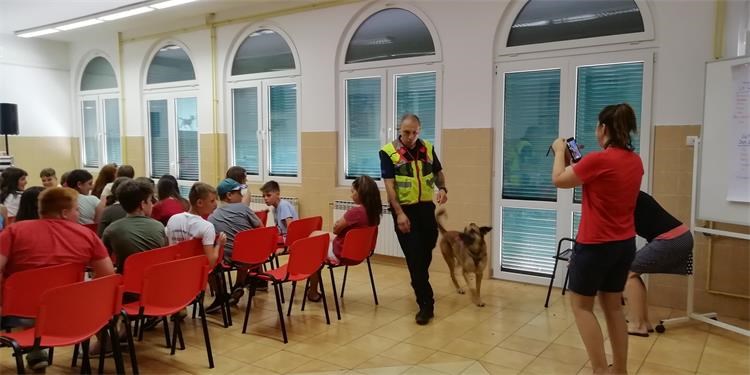 PU-CZ-CK (2) PU-CZ-CK (2)