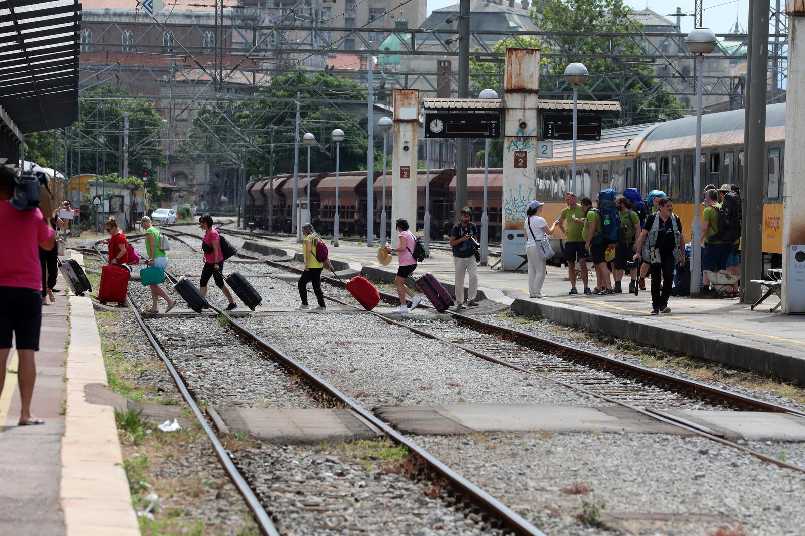 Regiojetov vlak sa turistima iz Češke stigao na riječki kolodvor